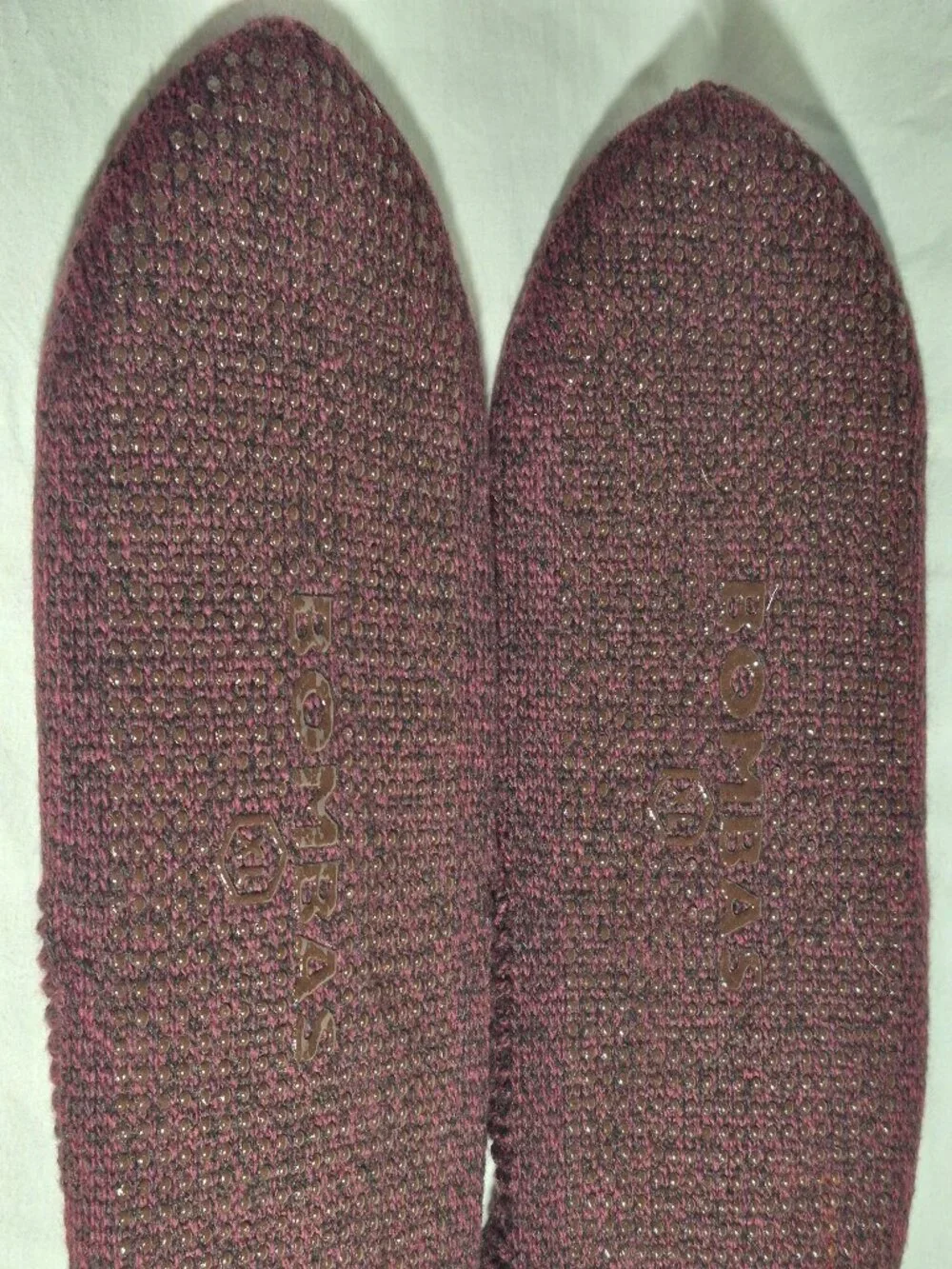Bombas Red Burgundy Gripper Slippers House Shoes Socks Size XL 13-15 NEW